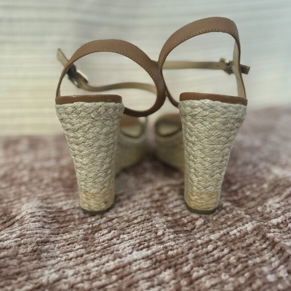 Michael Kors Jill Leather Wedge - Picture 4 of 4